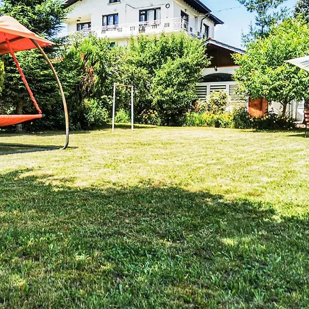 度假居 Вила Аликанте 瑟尔尼察